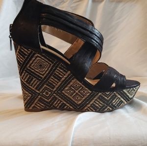 Nine&co. Black and brown wedges, size 6M